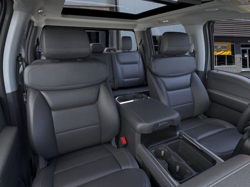 New 2025 Ford F250 Lariat w/ Lariat Ultimate Package image 10