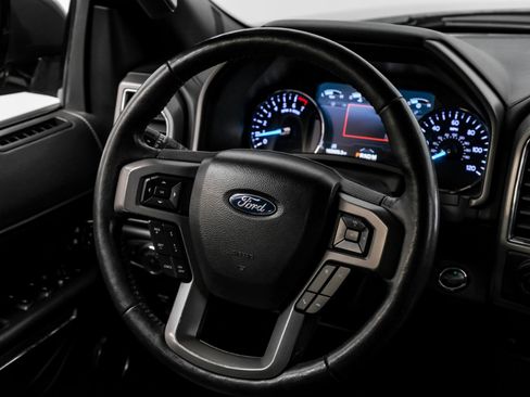 Used 2018 Ford Expedition Max XLT w/ Equipment Group 202A image 16