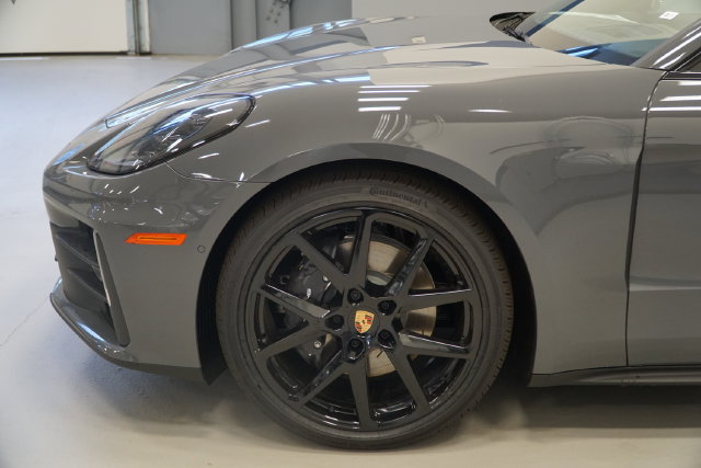 New 2026 Porsche Panamera 4 AWD/4WD image 16