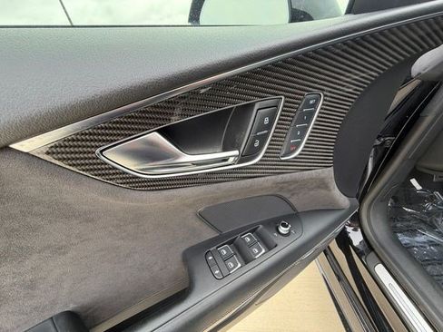 Used 2016 Audi RS 7 Prestige w/ Carbon-Optic Package AWD/4WD image 11