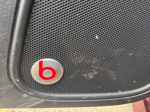 Used 2017 Dodge Charger R/T image 21