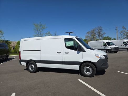 New 2026 Mercedes-Benz Sprinter 2500 image 2