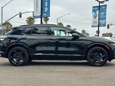 New 2025 Chevrolet Equinox EV RS image 3