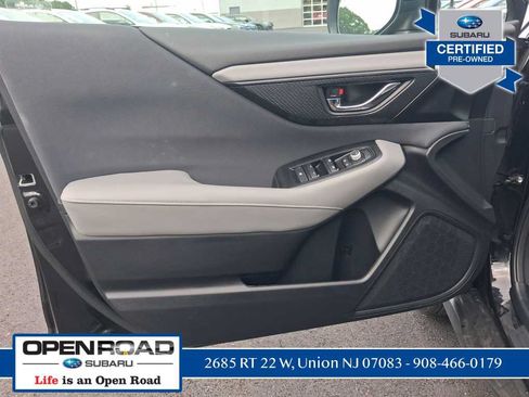 Used 2025 Subaru Outback Premium AWD/4WD image 23