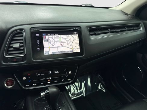 Used 2018 Honda HR-V EX-L image 24