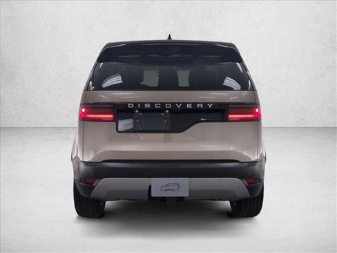 Certified 2025 Land Rover Discovery S AWD/4WD image 7
