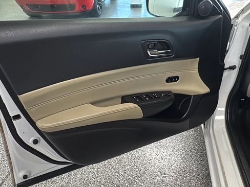Used 2016 Acura ILX FWD image 22
