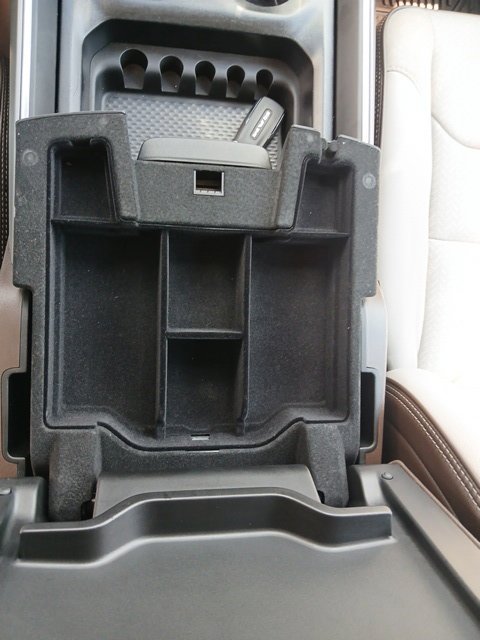 Used 2025 RAM 1500 Laramie AWD/4WD image 45