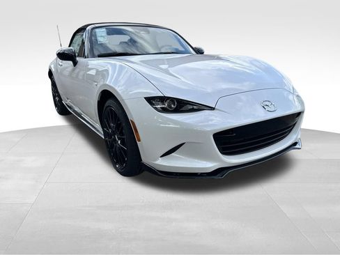 New 2026 MAZDA MX-5 Miata Club RWD image 8