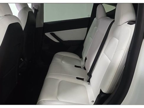 Used 2021 Tesla Model Y Long Range AWD/4WD image 6