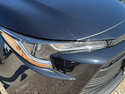 Used 2026 Toyota Corolla LE FWD image 9