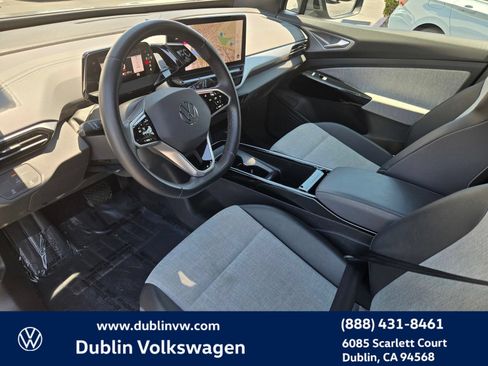 Certified 2023 Volkswagen ID.4 Pro RWD image 9