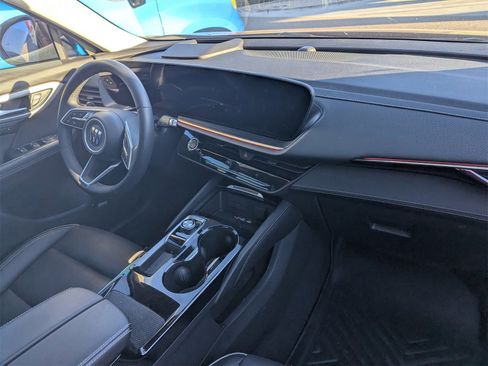 Used 2024 Buick Envision Avenir image 6