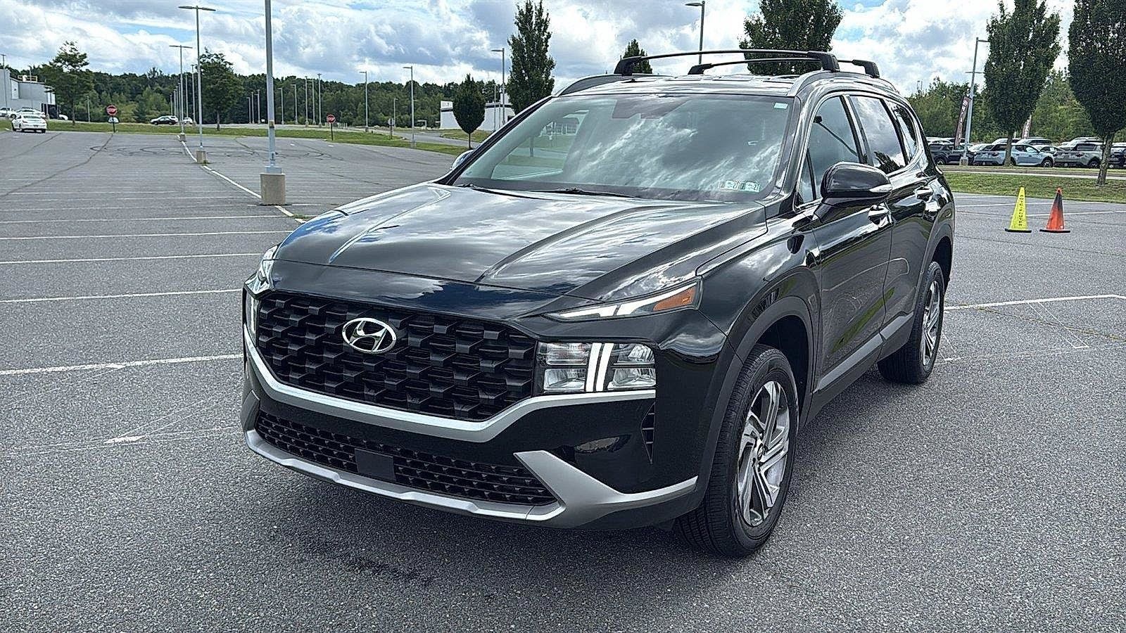 Certified 2023 Hyundai Santa Fe SEL AWD/4WD image 13