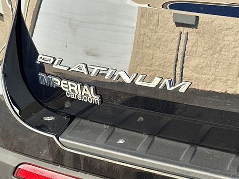 Used 2025 Ford Explorer Platinum w/ LUX Leather Package image 14