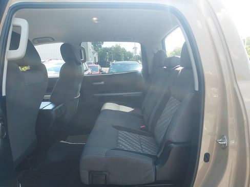 Used 2019 Toyota Tundra SR5 w/ SR5 Upgrade Package AWD/4WD image 30