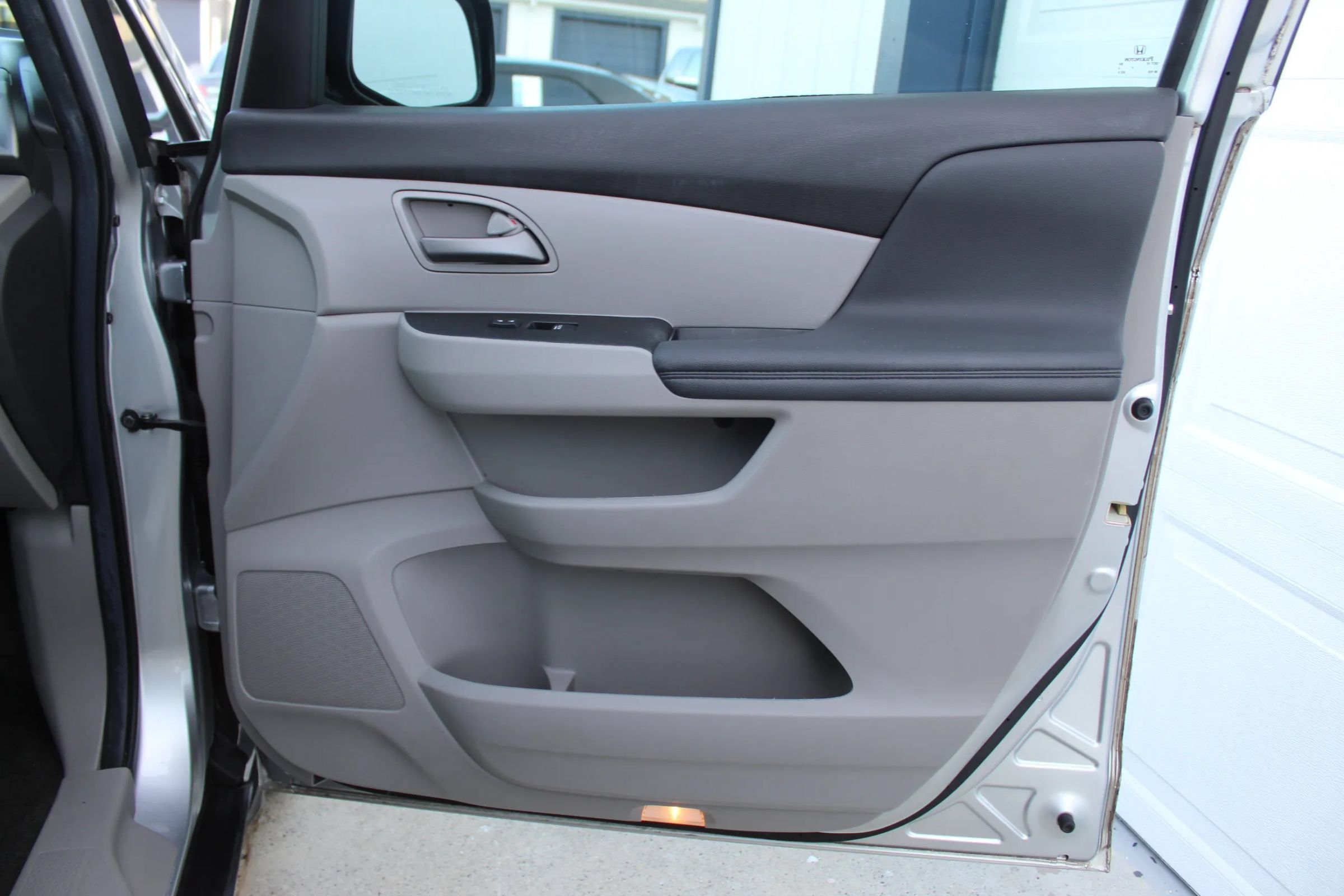 Used 2012 Honda Odyssey EX-L image 26