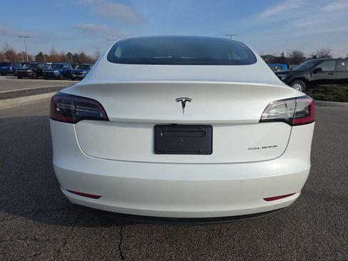Used 2020 Tesla Model 3 Long Range image 6