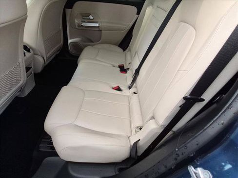 Certified 2022 Mercedes-Benz GLB 250 4MATIC image 20