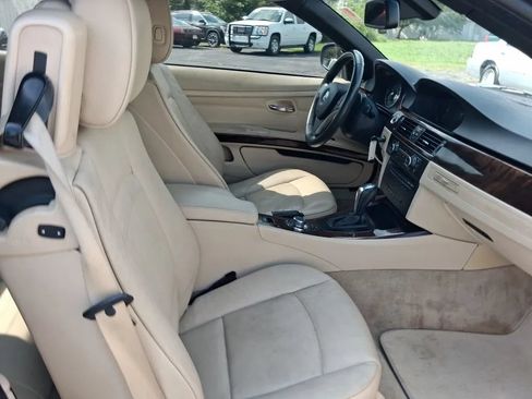 Used 2012 BMW 328i Convertible RWD image 50