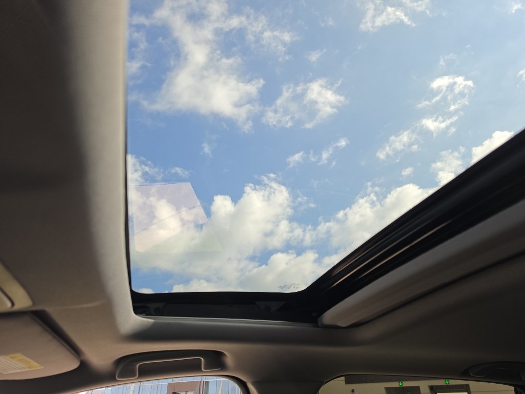 Used 2021 Honda CR-V Touring image 29