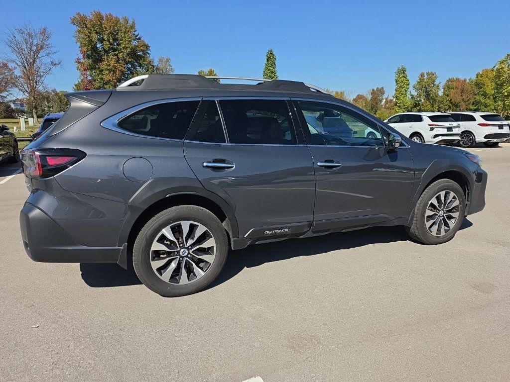 Used 2024 Subaru Outback Touring XT w/ Popular Package #2 AWD/4WD image 8