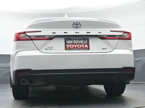 Certified 2025 Toyota Camry SE image 33