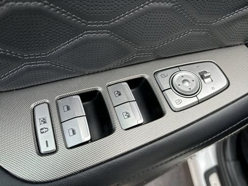 Used 2021 Hyundai Palisade Calligraphy image 7