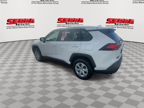 Used 2025 Toyota RAV4 LE image 7