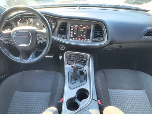 Certified 2022 Dodge Challenger R/T Scat Pack w/ Driver Convenience Group RWD image 11