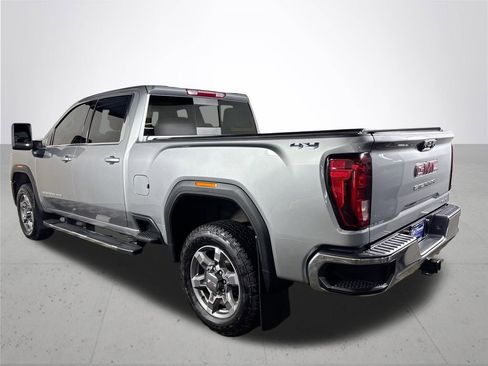 Used 2025 GMC Sierra 2500 SLE w/ Max Trailering Package image 8