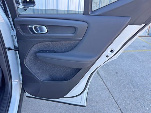 Used 2023 Volvo XC40 Recharge Plus w/ Protection Package Premier image 44