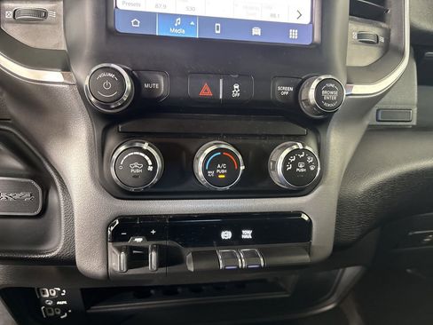 Used 2024 RAM 2500 Big Horn image 16