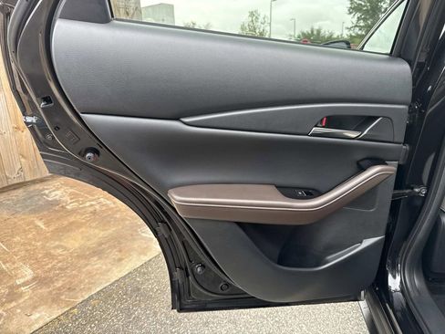 Certified 2025 MAZDA CX-30 2.5 Turbo w/ Premium Package image 15