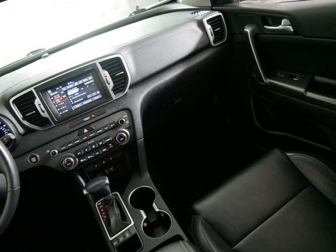 Used 2017 Kia Sportage EX w/ EX Premium Package AWD/4WD image 11