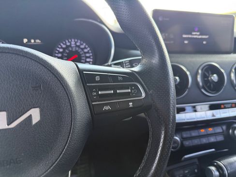 Used 2022 Kia Stinger GT-Line RWD image 17