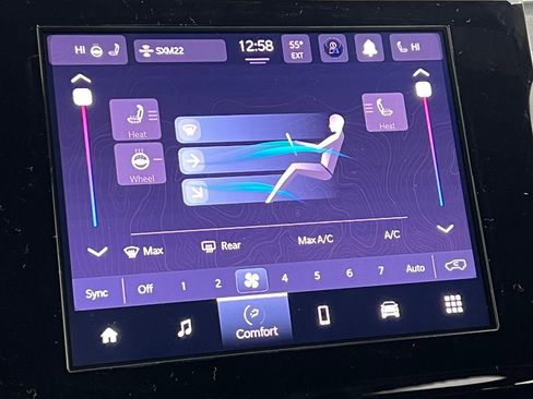 New 2025 Jeep Grand Cherokee Altitude AWD/4WD image 29