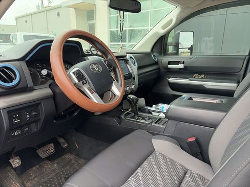 Used 2020 Toyota Tundra SR5 w/ SR5 Upgrade Package RWD image 11