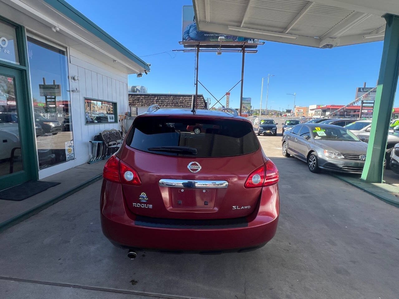 Used 2012 Nissan Rogue SL AWD/4WD image 4
