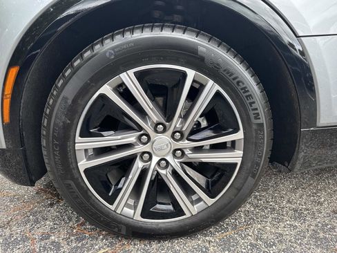 New 2025 Cadillac Lyriq Luxury image 11