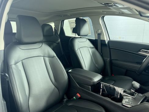 New 2026 Kia Sportage EX image 31