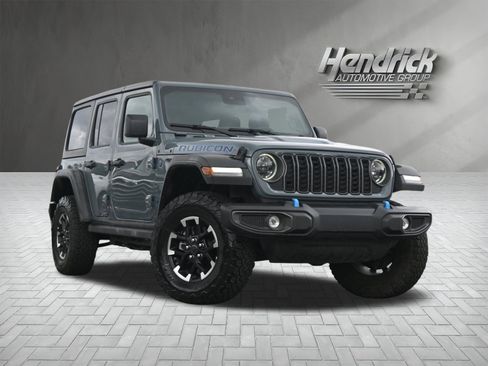 Used 2025 Jeep Wrangler Unlimited Rubicon 4xe w/ Convenience Group image 2