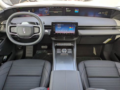 New 2026 Lincoln Nautilus Reserve AWD/4WD image 15