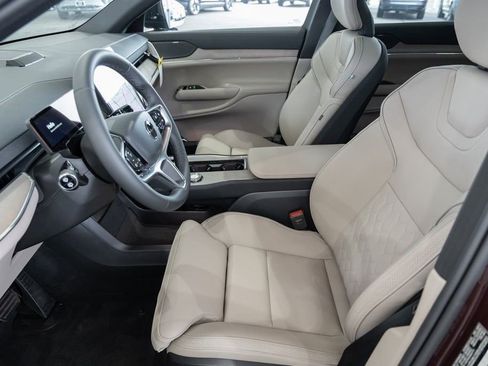 New 2025 Volvo EX90 Ultra image 6