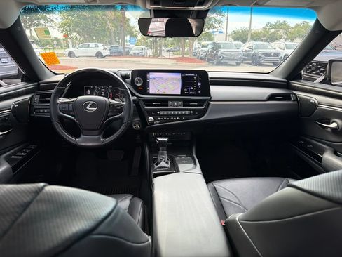 Used 2022 Lexus ES 350 Ultra Luxury w/ Accessory Package 2 FWD image 17