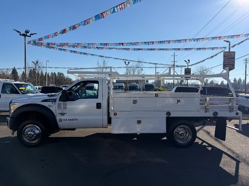 Used 2015 Ford F550 2WD Regular Cab Super Duty image 3