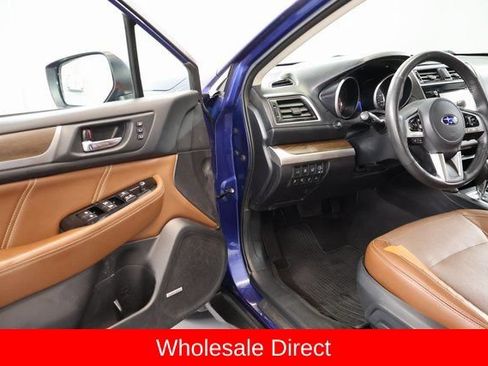 Used 2017 Subaru Outback 2.5i Touring w/ Popular Package #5A AWD/4WD image 8