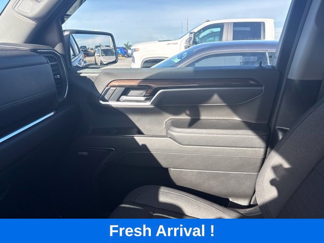 Used 2025 Chevrolet Silverado 1500 RST AWD/4WD image 10