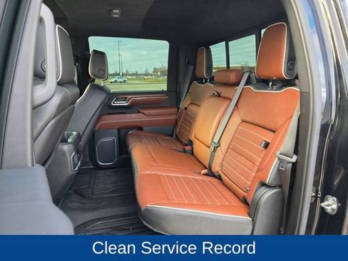Used 2024 GMC Sierra 3500 Denali Ultimate w/ LPO, GMC Protection Package AWD/4WD image 22