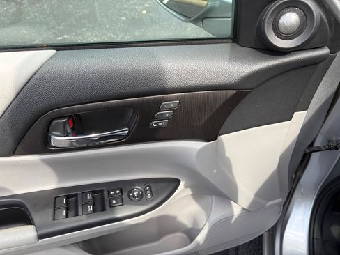 Used 2015 Honda Accord EX-L image 18